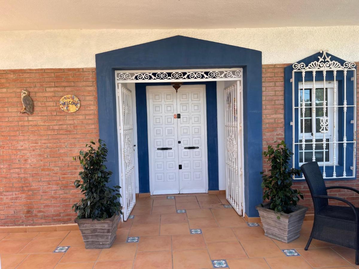 Anna'S Garden Bed & Breakfast Torrevieja Dış mekan fotoğraf