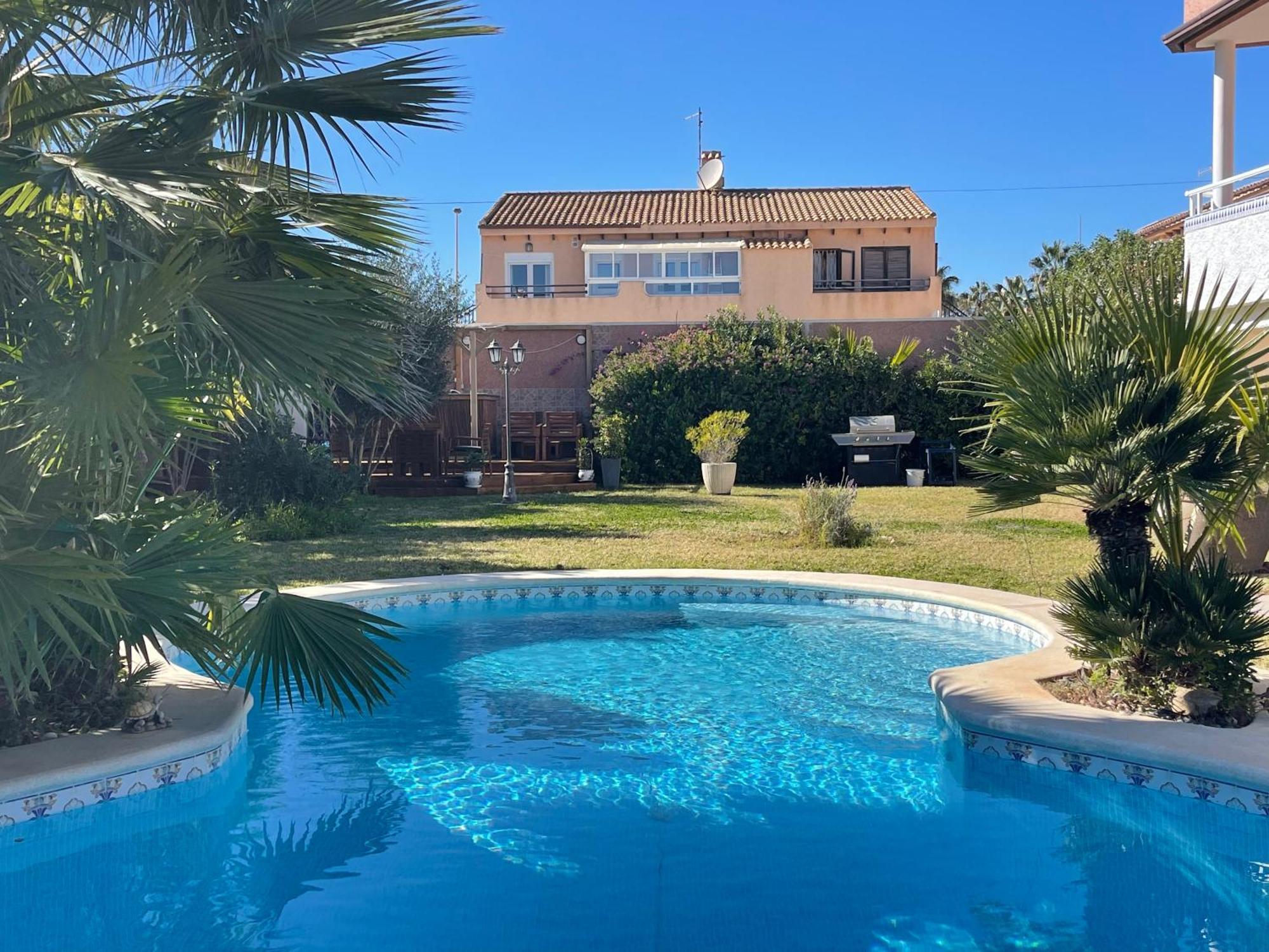 Anna'S Garden Bed & Breakfast Torrevieja Dış mekan fotoğraf
