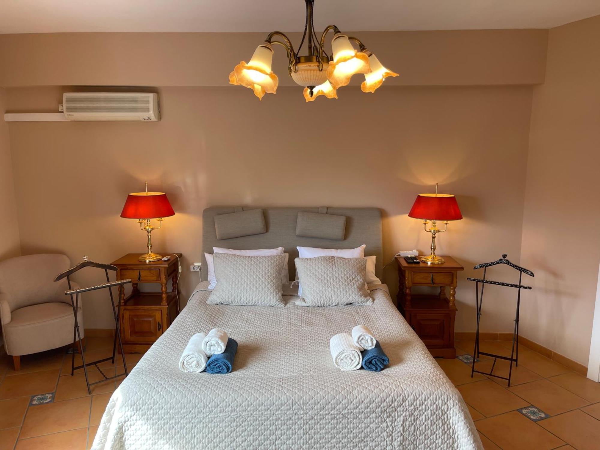 Anna'S Garden Bed & Breakfast Torrevieja Oda fotoğraf